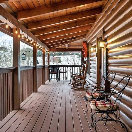 Cabin With New Hot Tub, Near Dollywood .2Bd.2Ba.Sleeps6.Bbq Sevierville Exterior photo
